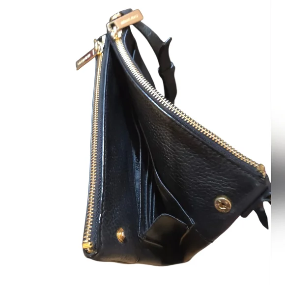 Michael Kors Fulton Crossbody Pebbled Black Leather Bag - FLAWED See Description - Picture 13 of 14